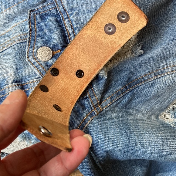 Leather cuff, adjustable - Picture 8 of 10